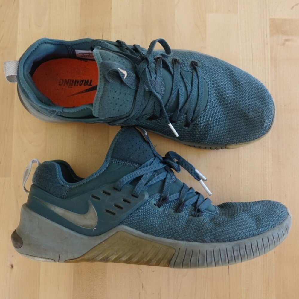 Nike Free Metcon x Cool Grey